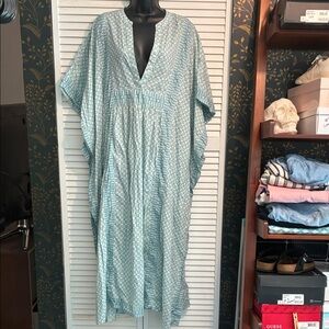 Crown & Ivy Light Blue Patterned Maxi Dress